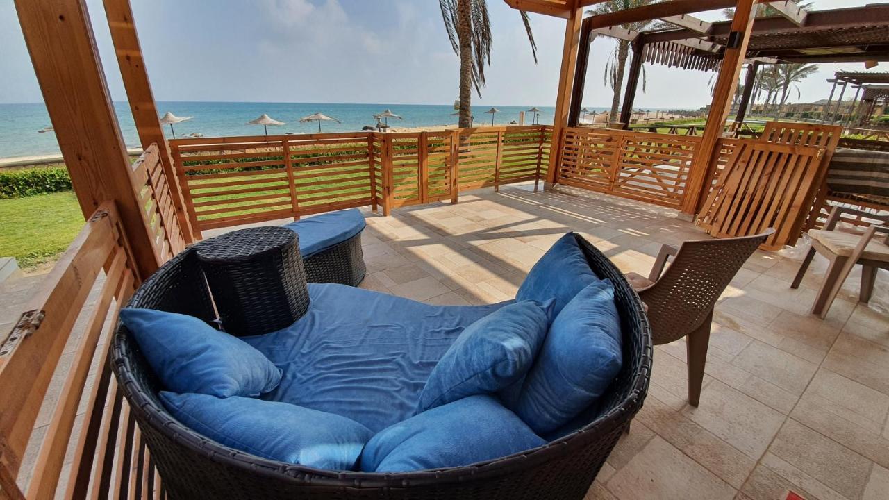 Breathtaking Luxury & Spacious Family 2-Bed 1St Row Seaview At Stella Seaview Sokhna Айн-Сохна Экстерьер фото