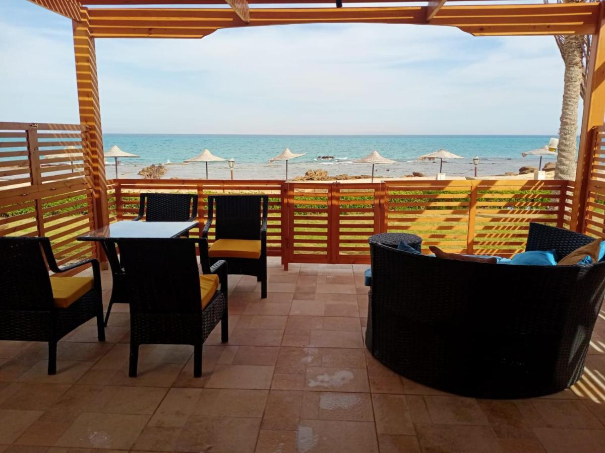 Breathtaking Luxury & Spacious Family 2-Bed 1St Row Seaview At Stella Seaview Sokhna Айн-Сохна Экстерьер фото
