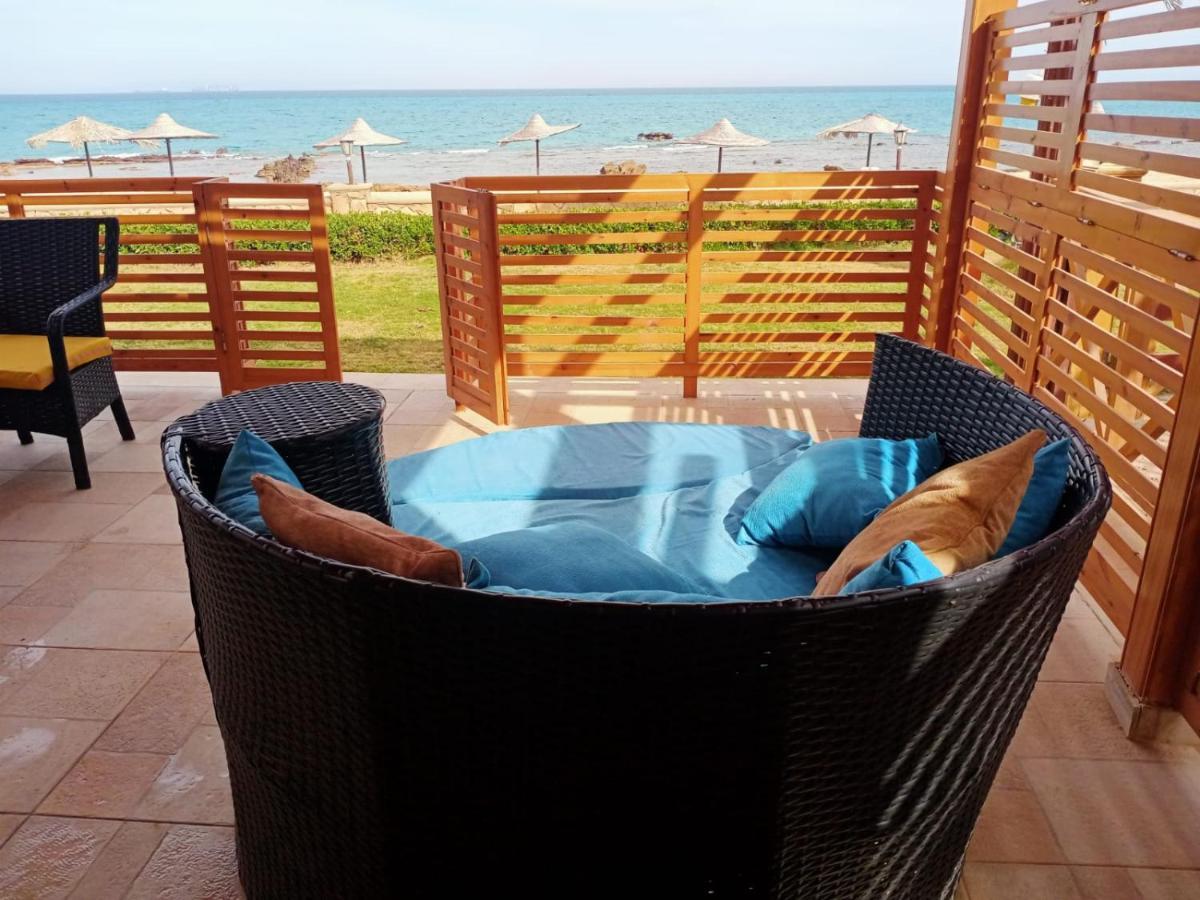 Breathtaking Luxury & Spacious Family 2-Bed 1St Row Seaview At Stella Seaview Sokhna Айн-Сохна Экстерьер фото
