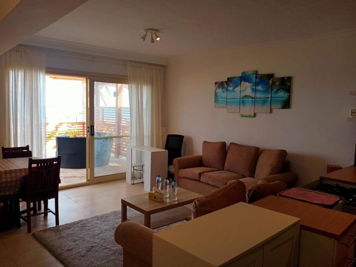Breathtaking Luxury & Spacious Family 2-Bed 1St Row Seaview At Stella Seaview Sokhna Айн-Сохна Экстерьер фото